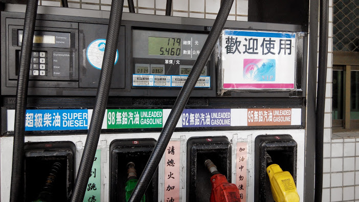 RAY 125 異音來自於氣門間隙. 騎乘心得