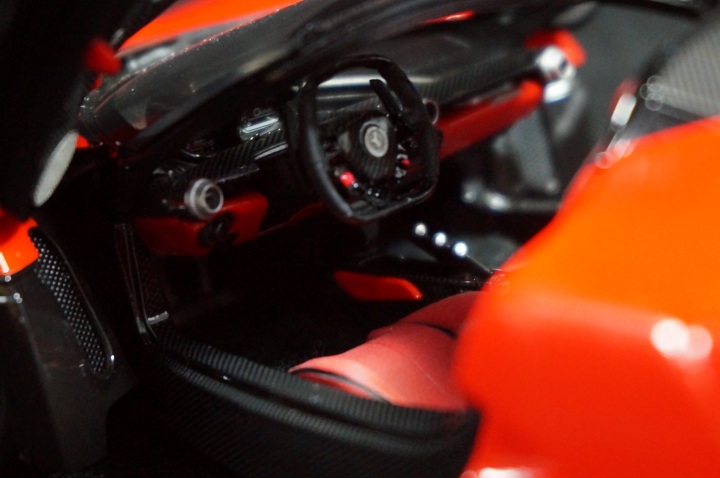 ﹝作品分享﹞TAMIYA 1/24 LA Ferrari