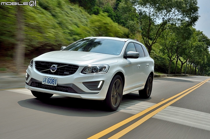 展現運動休旅特質 Volvo XC60 T5 R-Design 2014