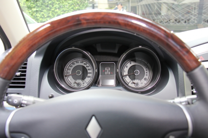Mitsubishi 2015年Lancer Sportback、 Pajero...新車發表會