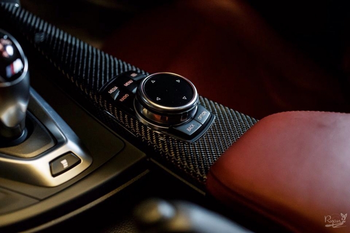 FUN CAR F82 BMW M4 開箱文 之 “ 鏽” “修” “羞"
