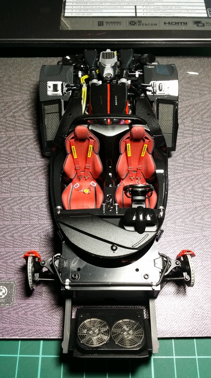 ﹝作品分享﹞TAMIYA 1/24 LA Ferrari