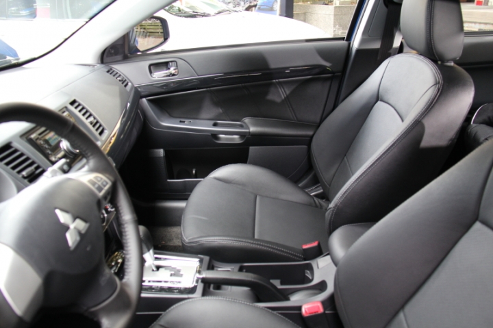 Mitsubishi 2015年Lancer Sportback、 Pajero...新車發表會