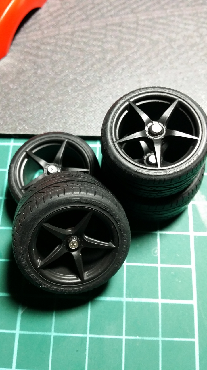 ﹝作品分享﹞TAMIYA 1/24 LA Ferrari