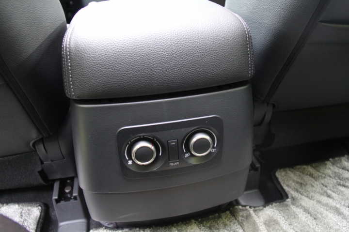 Mitsubishi 2015年Lancer Sportback、 Pajero...新車發表會
