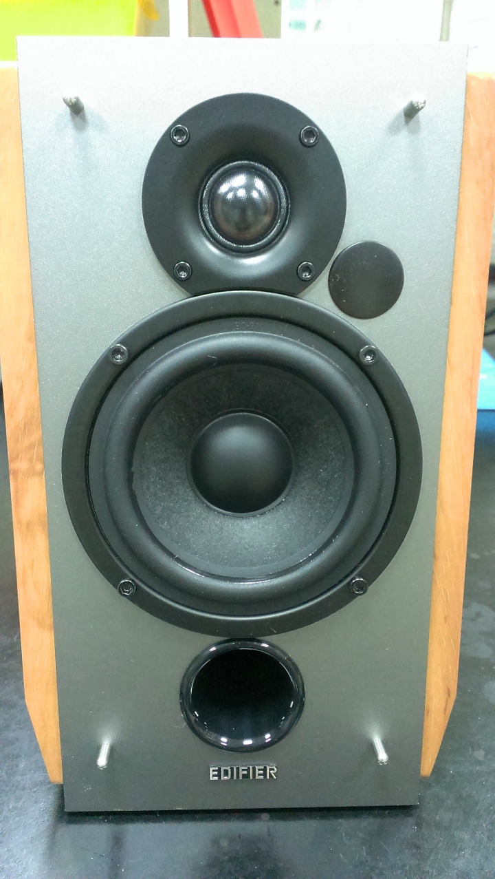 Edifier r1600t iii 開箱
