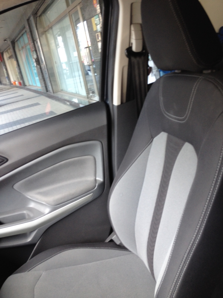 Ford ECOSPORT 甜心開團去 -淡水婚紗基地