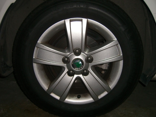 SKODA octavia 1.2 tsi的神奇魔術及經典設計!