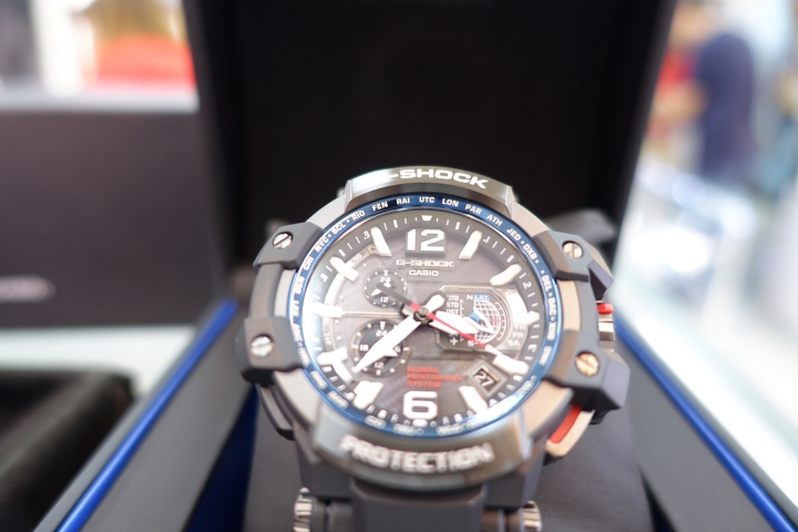 CASIO 混合電波時計腕錶 GPW-1000-1A 開箱.........