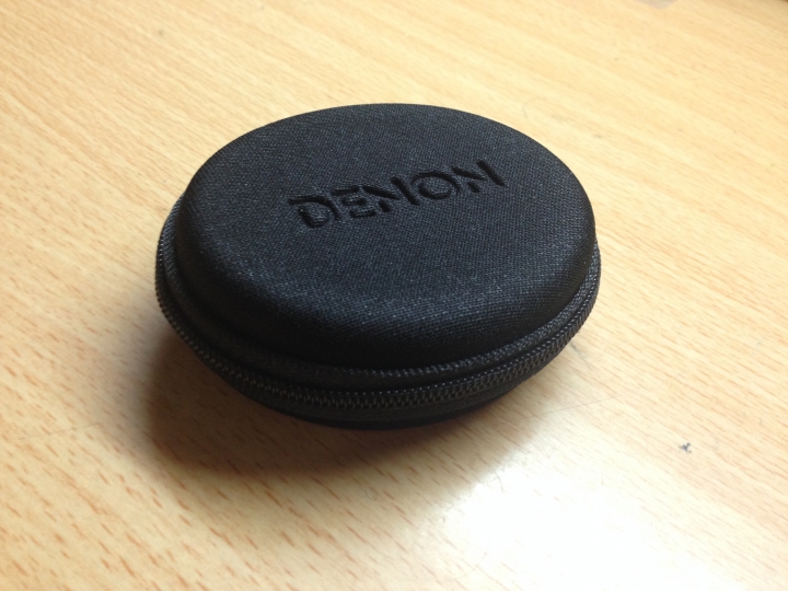 Denon C560R之開箱 ~蘋果系列訊源首選耳道~