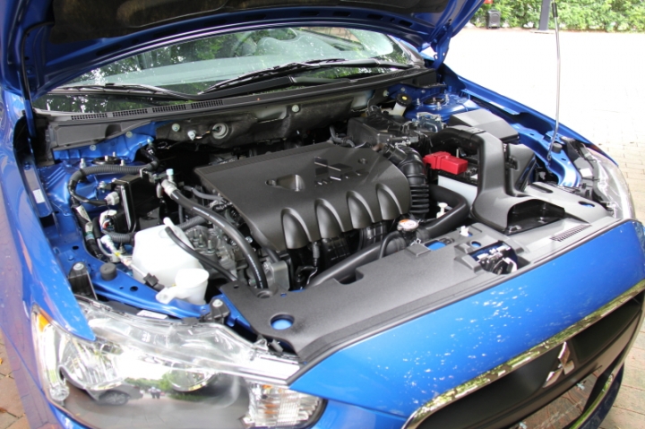 Mitsubishi 2015年Lancer Sportback、 Pajero...新車發表會