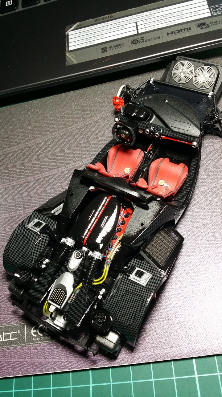 ﹝作品分享﹞TAMIYA 1/24 LA Ferrari