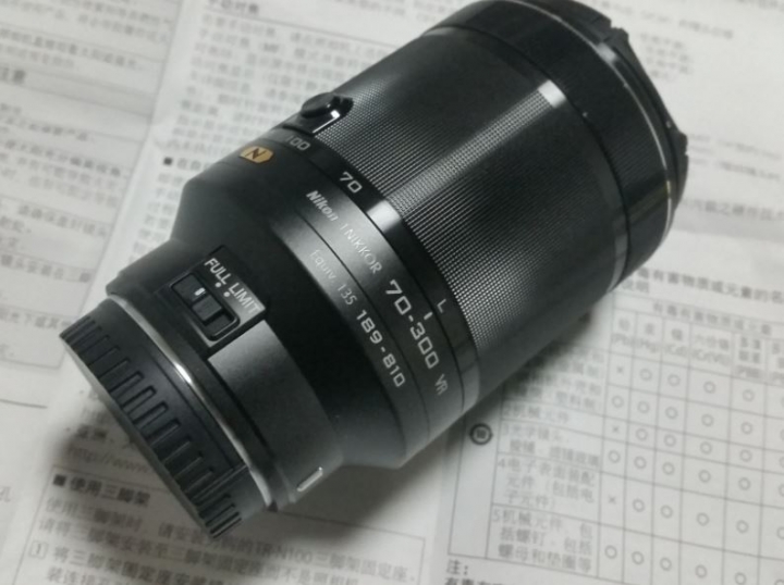 迷你長砲 Nikon 1 NIKKOR VR 70-300mm 生平01 處女簡易開箱文