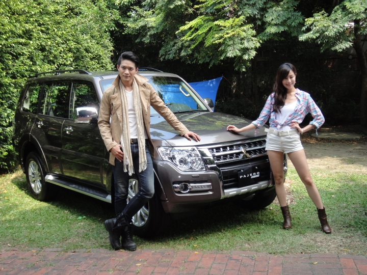 賞車>2015 PAJERO 搶先亮相