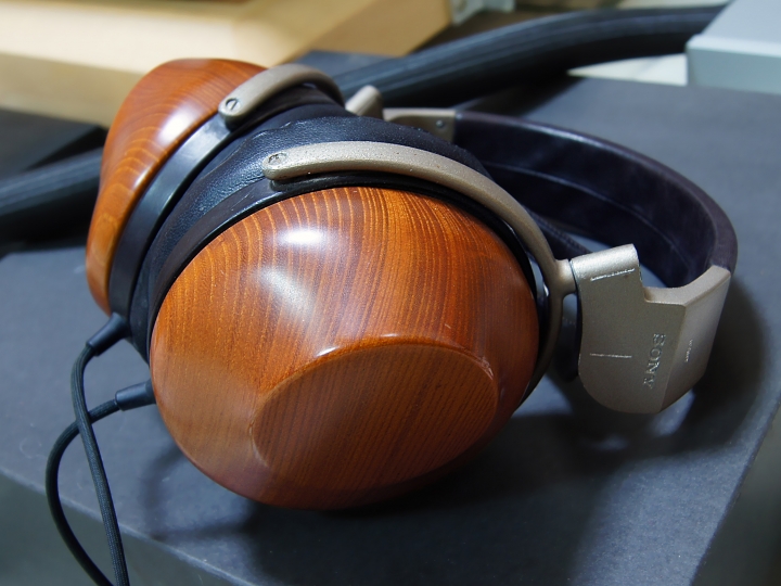 【北極熊開箱】平板耳機大革新 - HIFIMAN HE-560
