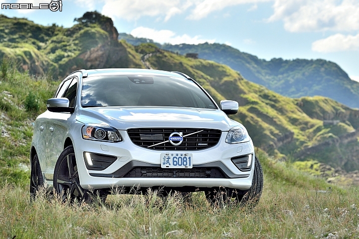 展現運動休旅特質 Volvo XC60 T5 R-Design 2014