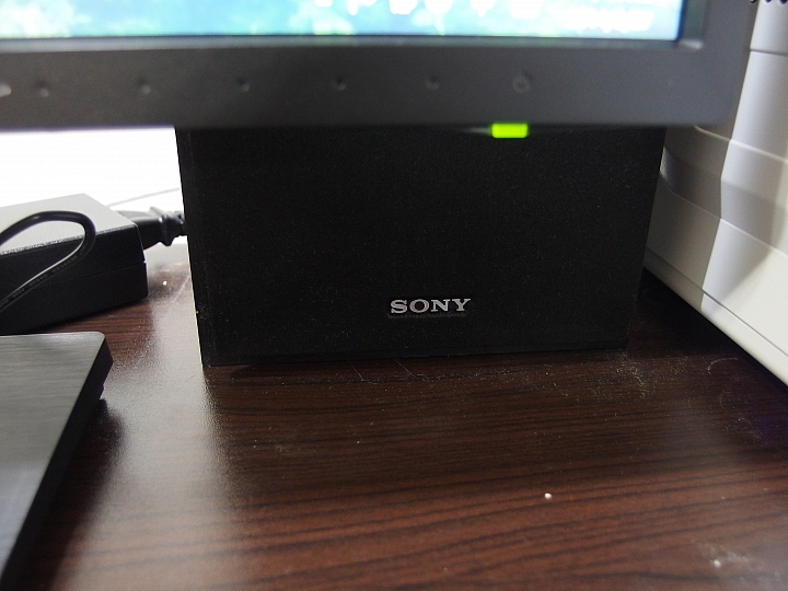 BenQ EW2740l 27吋電腦螢幕微笑開箱^^~~~~~