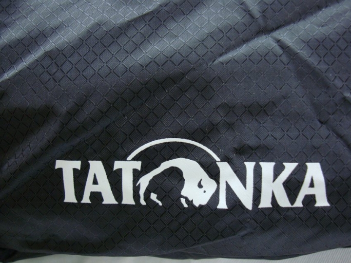 【簡易開箱】旅行好便利! TATONKA 超輕量防潑水側背備用包