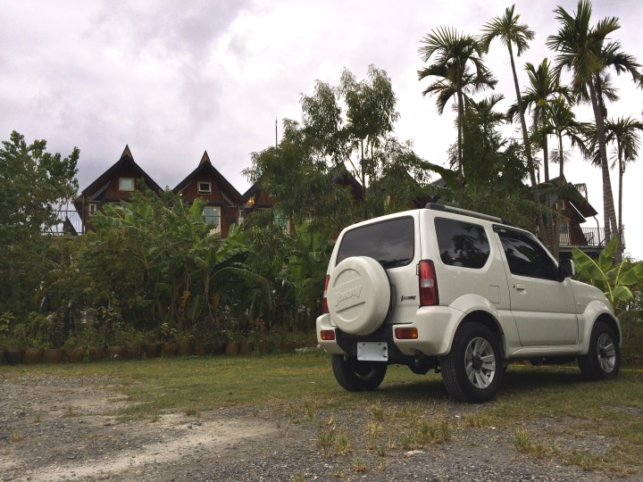 依舊經典小吉普 SUZUKI JIMNY 海蝕洞 開箱