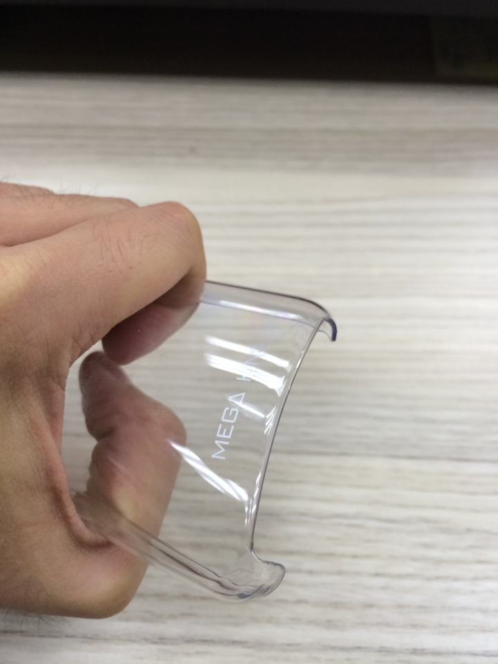 iPhone 6開箱+MEGA KING自動修復保護款