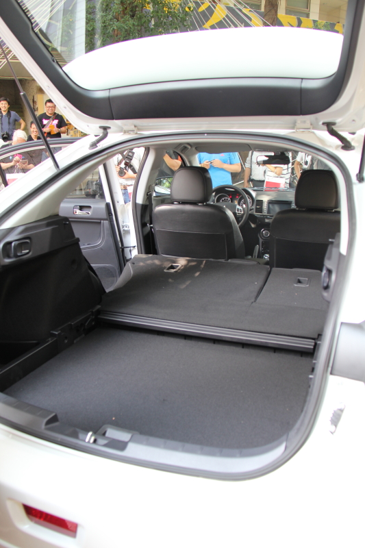 Mitsubishi 2015年Lancer Sportback、 Pajero...新車發表會