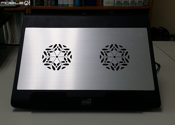 一起來秀一下為 Surface Pro 3蒐羅的傢私如何?