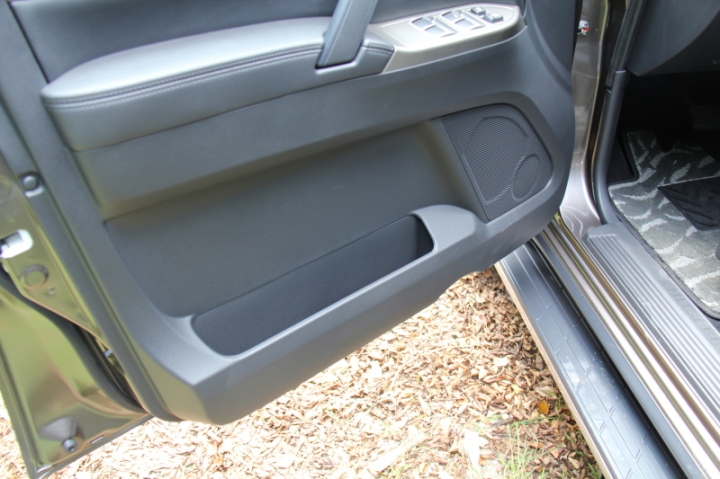 Mitsubishi 2015年Lancer Sportback、 Pajero...新車發表會