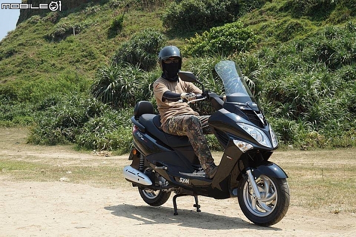 懇請推薦>中長程旅行機車-已選購RV 180 Euro更新-開箱