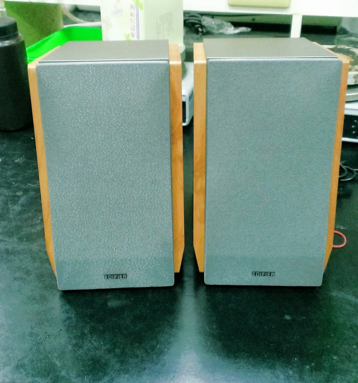 Edifier r1600t iii 開箱