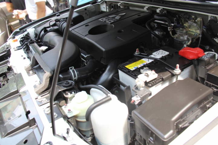 Mitsubishi 2015年Lancer Sportback、 Pajero...新車發表會
