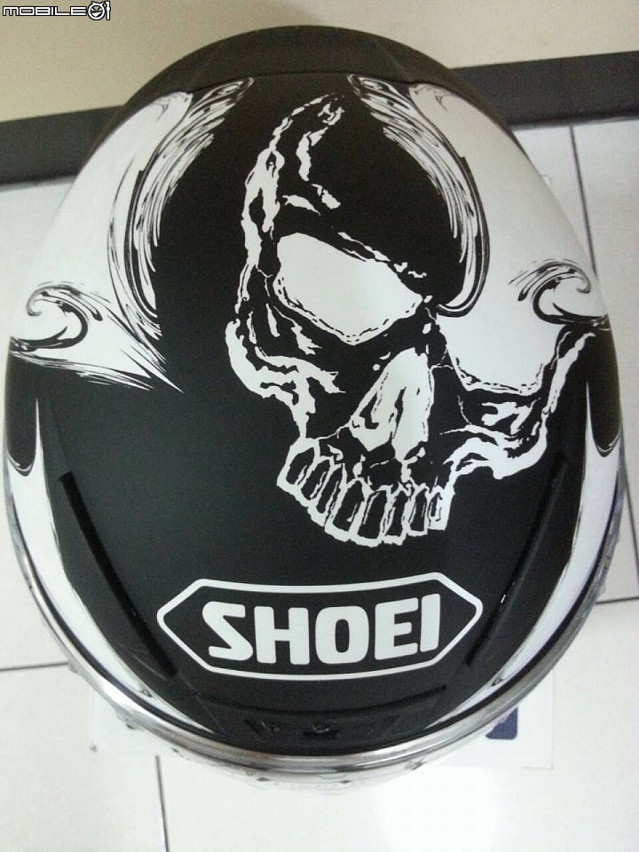 【開箱】SHOEI Z7 SEELE