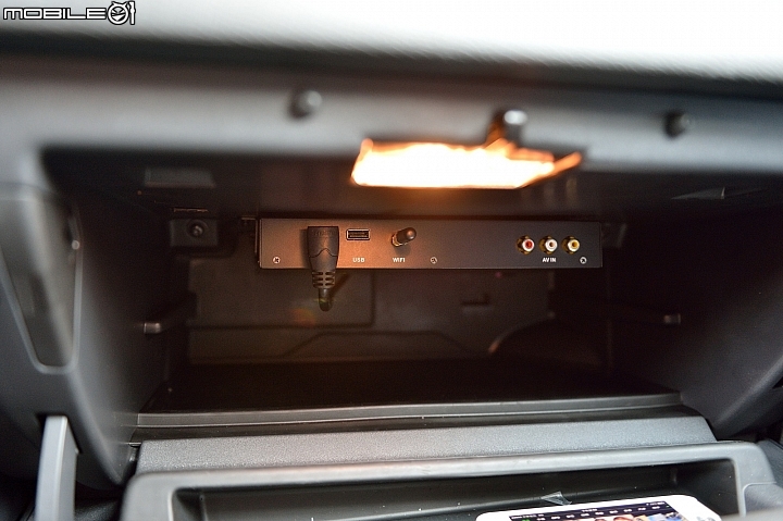 展現運動休旅特質 Volvo XC60 T5 R-Design 2014