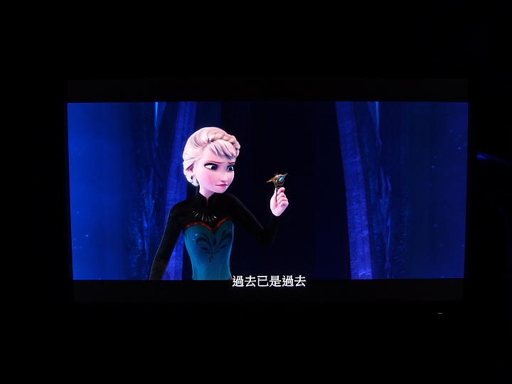 BenQ EW2740l 27吋電腦螢幕微笑開箱^^~~~~~