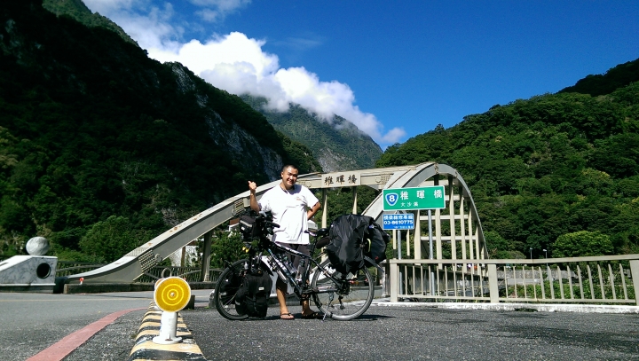 心驚驚的單人漫遊 -- 東進武嶺(新城->台中)
