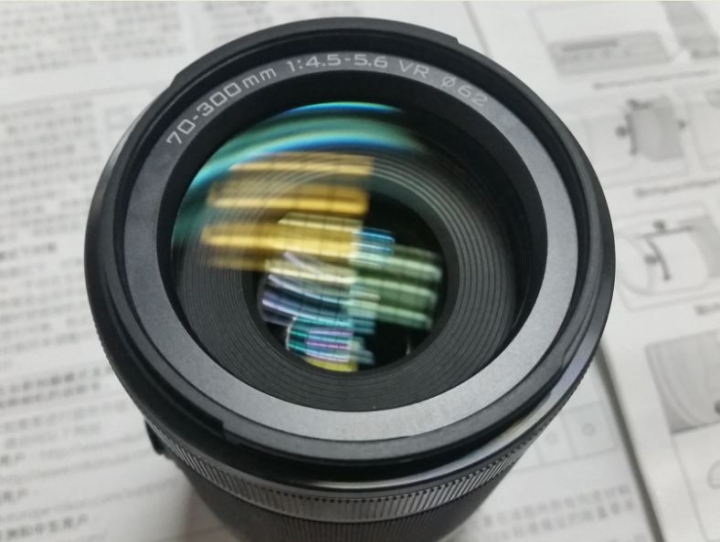 迷你長砲 Nikon 1 NIKKOR VR 70-300mm 生平01 處女簡易開箱文