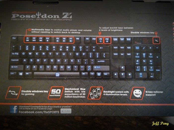 《簡易開箱文》Tt eSPORTS POSEIDON Z 波賽頓機械式鍵盤 (凱華青軸)