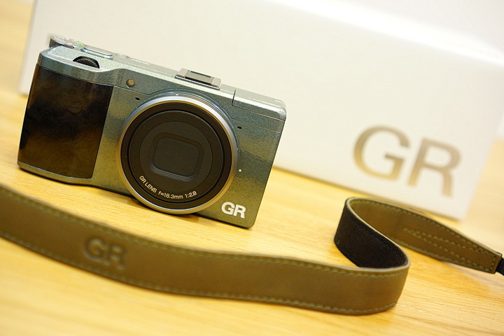 【史上最完整】RICOH GR LE 限量版 + 配件(GS-3/GC-5/GH-3) + 周邊(GV-1/GW-3/GS-2) 全套開箱