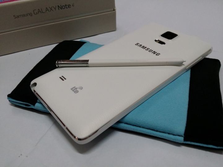 (2014-10-09)NOTE4 32GB 白色開箱