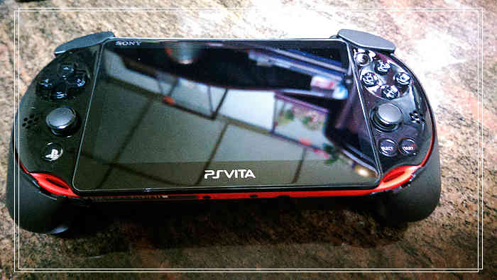 【不專業開箱】PS VITA 紅/黑與相關周邊