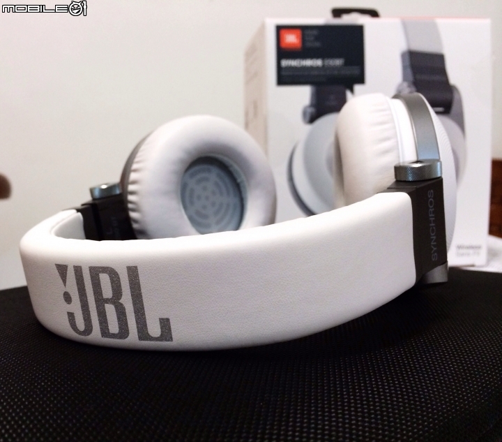 JBL E50BT 開箱
