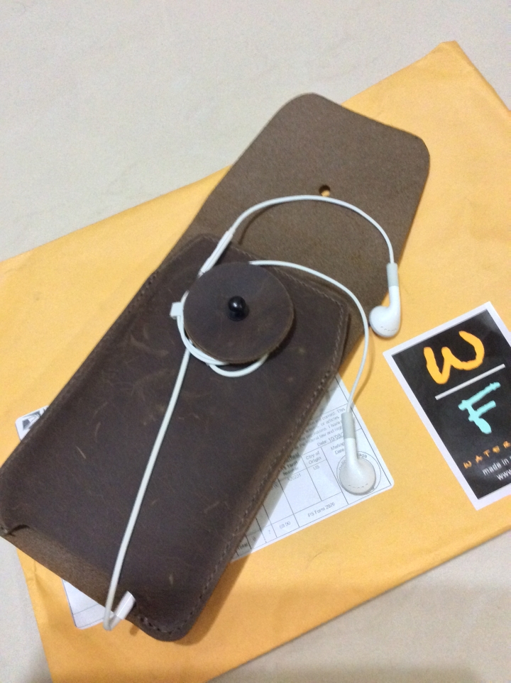 6 Plus 的腰掛皮套