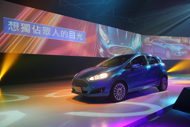 2015 MUSTANG、MONDEO HYBRID都來了,免費玩樂的福特互動體驗館