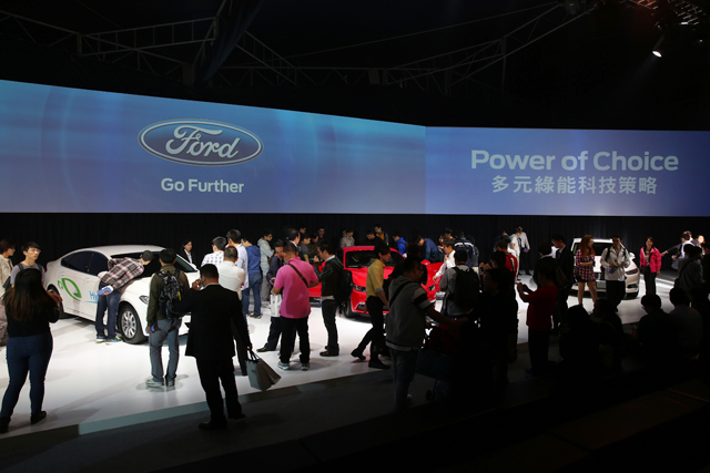 2015 MUSTANG、MONDEO HYBRID都來了,免費玩樂的福特互動體驗館