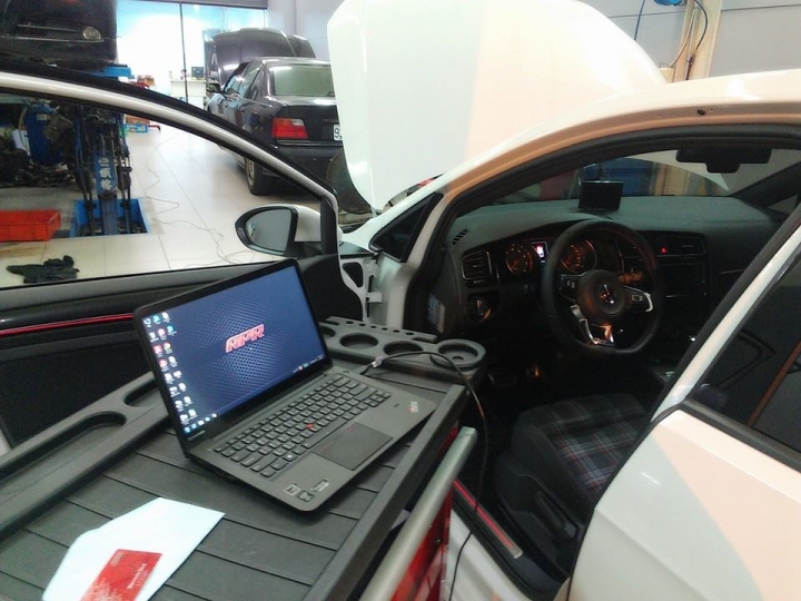 2015年式MK7 GTI 遲來的開箱文(圖多)