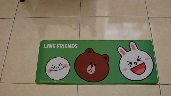 LINE FRIENDS 超手感 BROWN滑鼠加防水鼠墊 開箱文