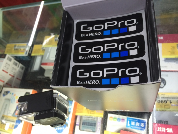 GoPro Hero 4 Black 黑色標準版 開箱囉!!
