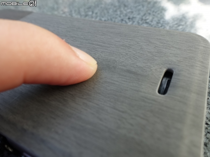 看似「木」卻不是「木」~~KAJSA iPhone 6木紋皮套開箱分享