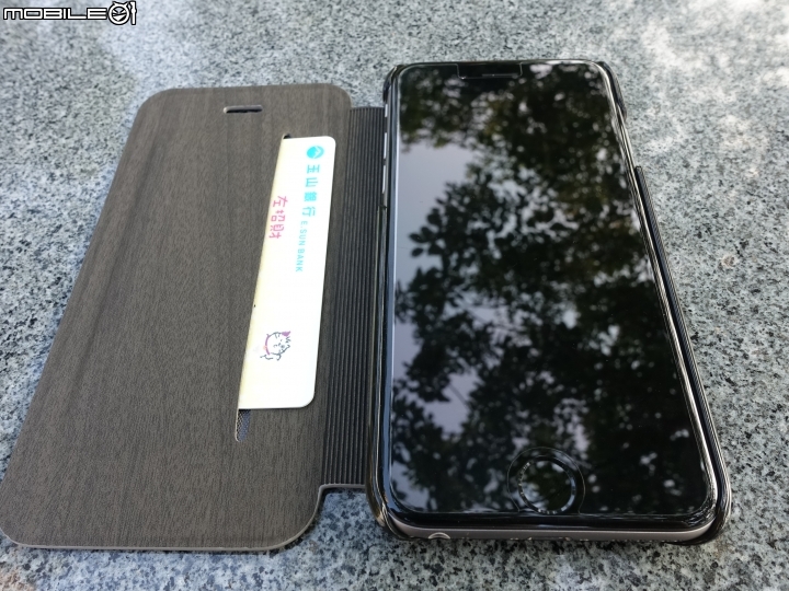 看似「木」卻不是「木」~~KAJSA iPhone 6木紋皮套開箱分享