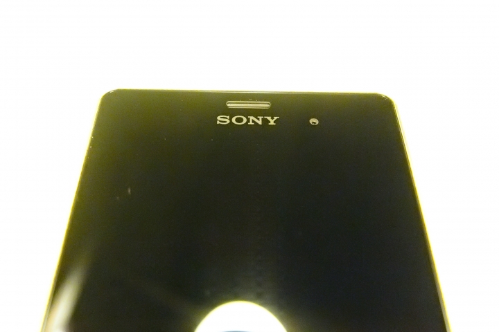 【開箱】SONY Z3 銀箔綠+攜碼中華全能平板全記錄
