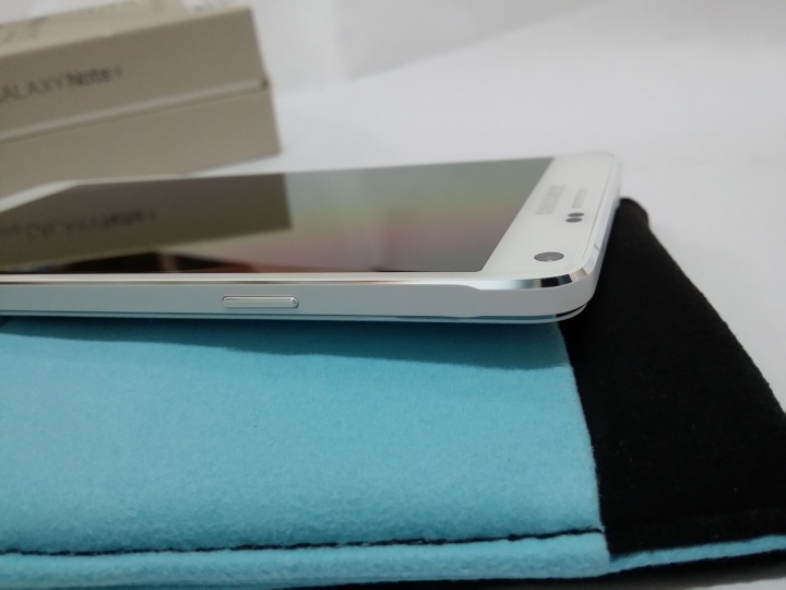 (2014-10-09)NOTE4 32GB 白色開箱